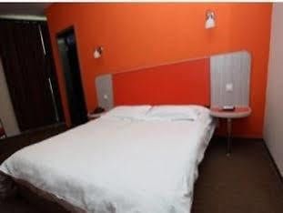 Motel 168 Sheng Li Road Inn Хефей Екстер'єр фото